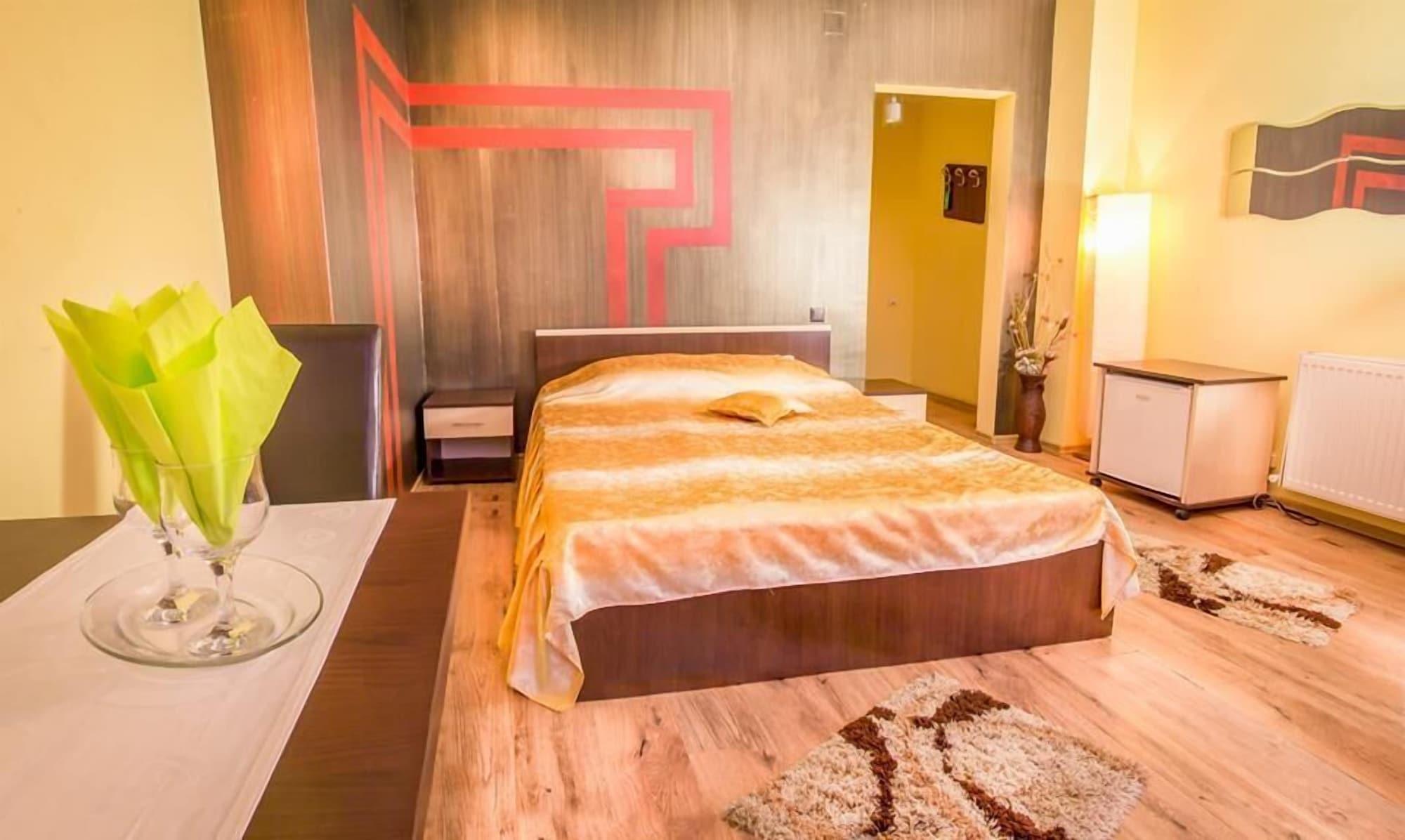 Hotel Eos