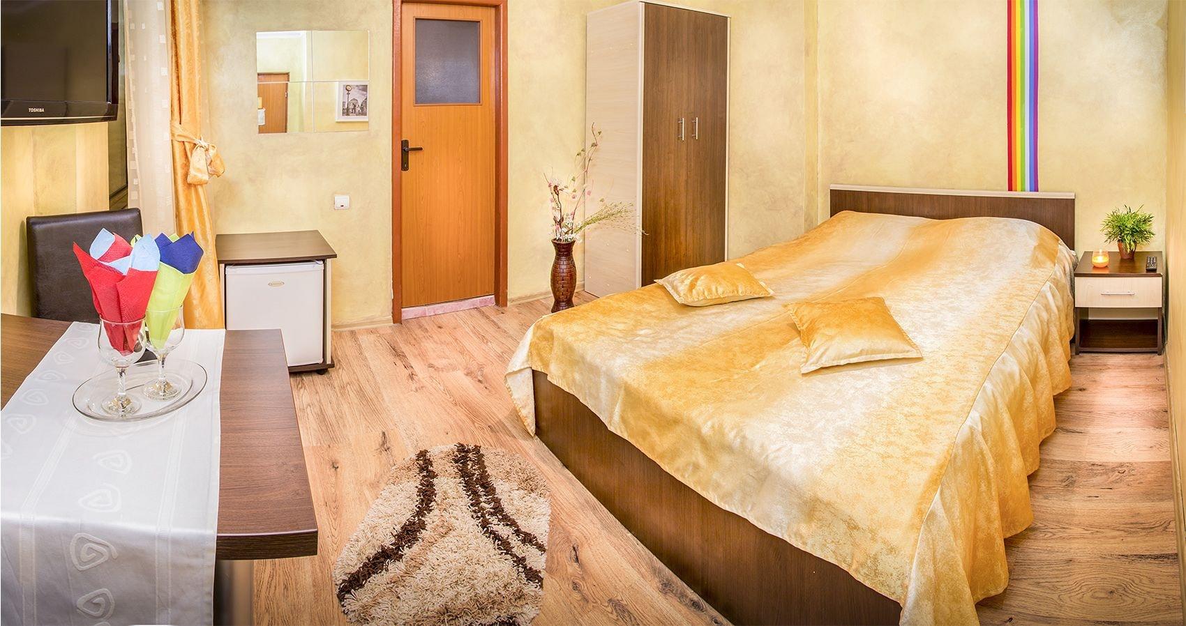 Hotel Eos